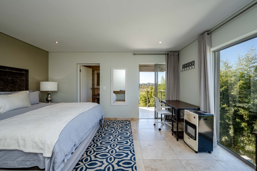 5 Bedroom Property for Sale in Keurbooms River Western Cape